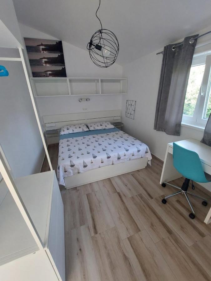 Apartment Mia 2 Banjol Exterior foto
